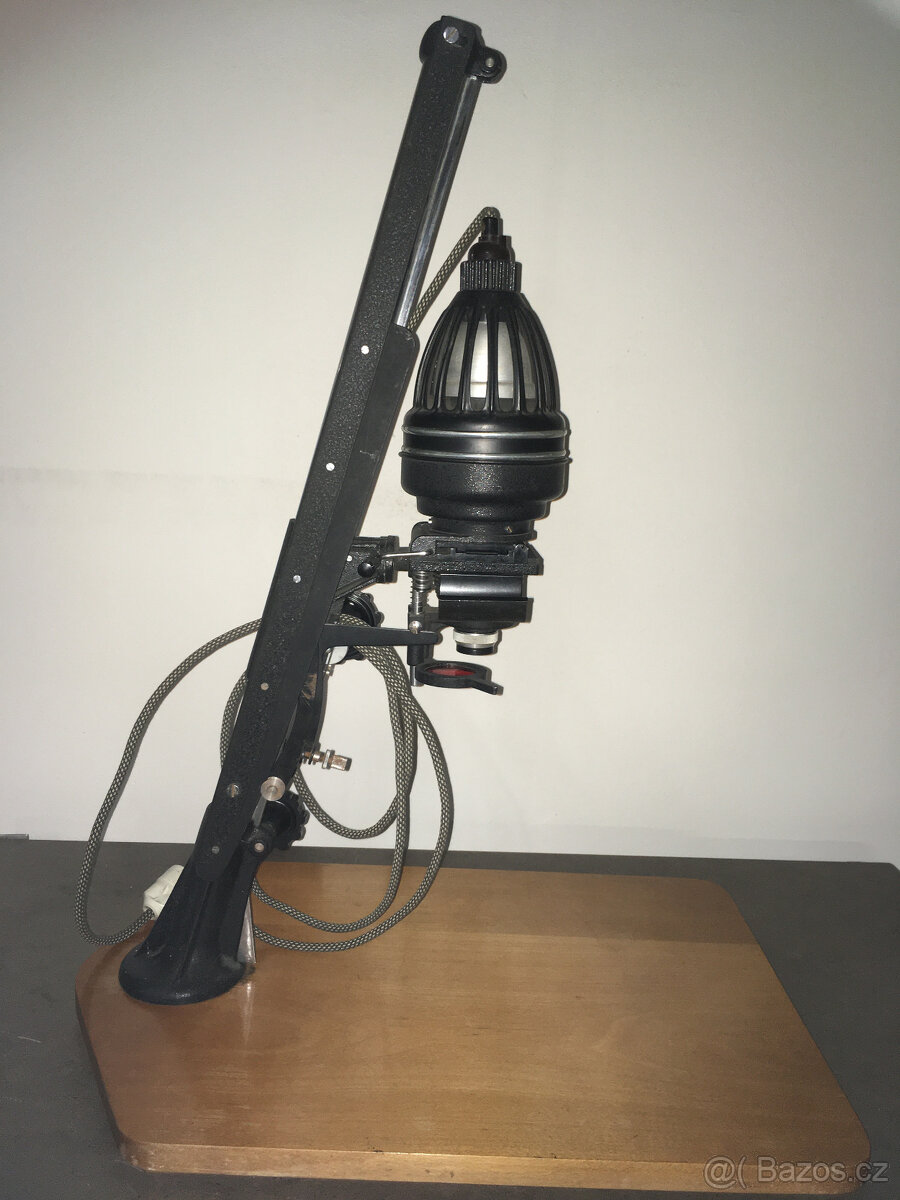 Zvětšovák Meopta. - 8