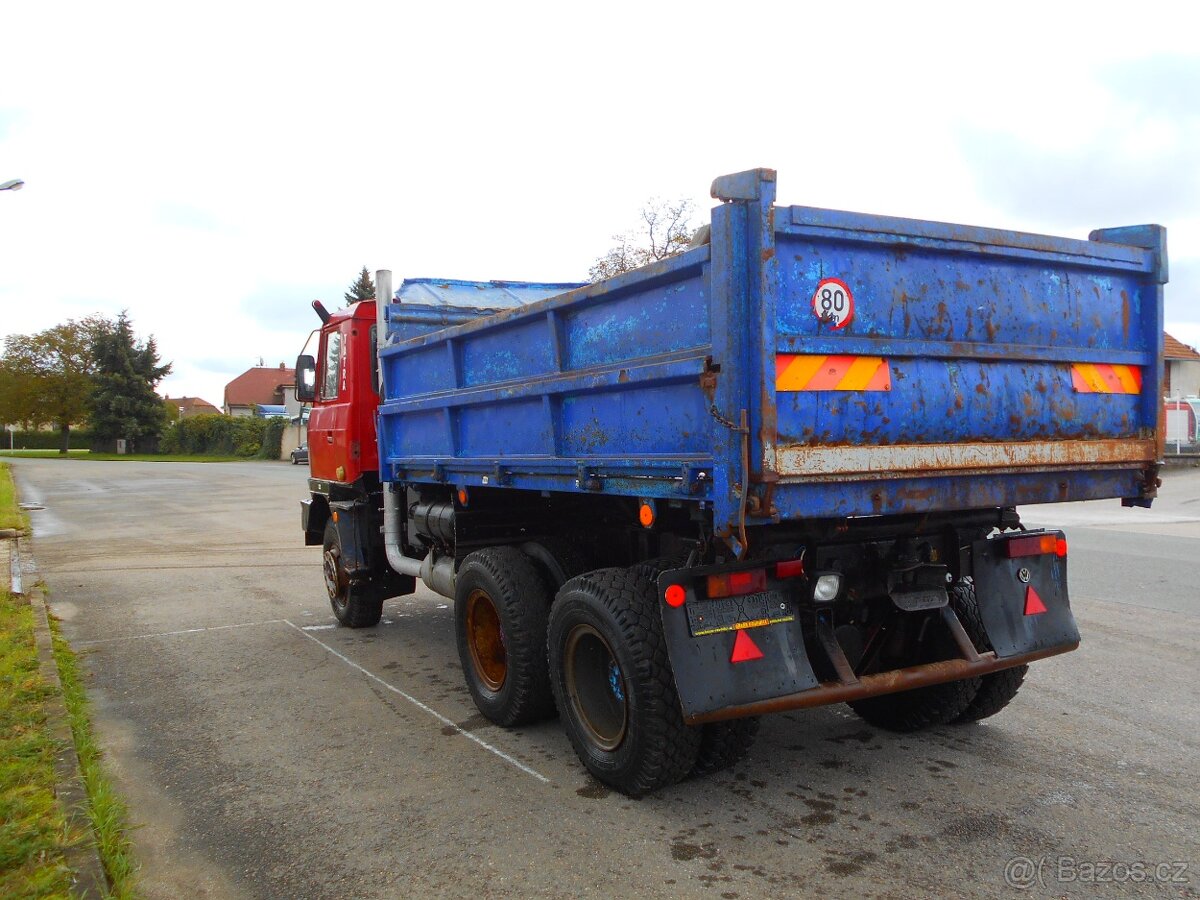 Sklápěčka TATRA 815 - 11370 - 8