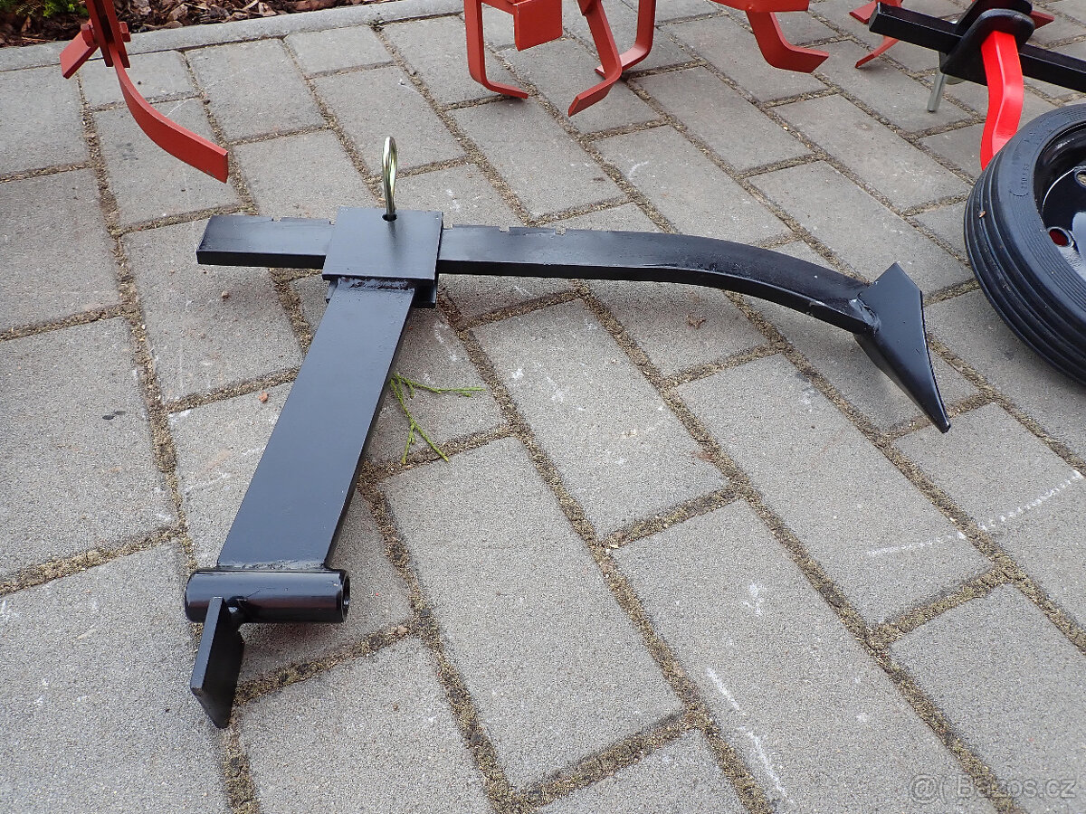 vari - rotavátor, vodící kolo, radlička + nosič // NOVÉ - 8