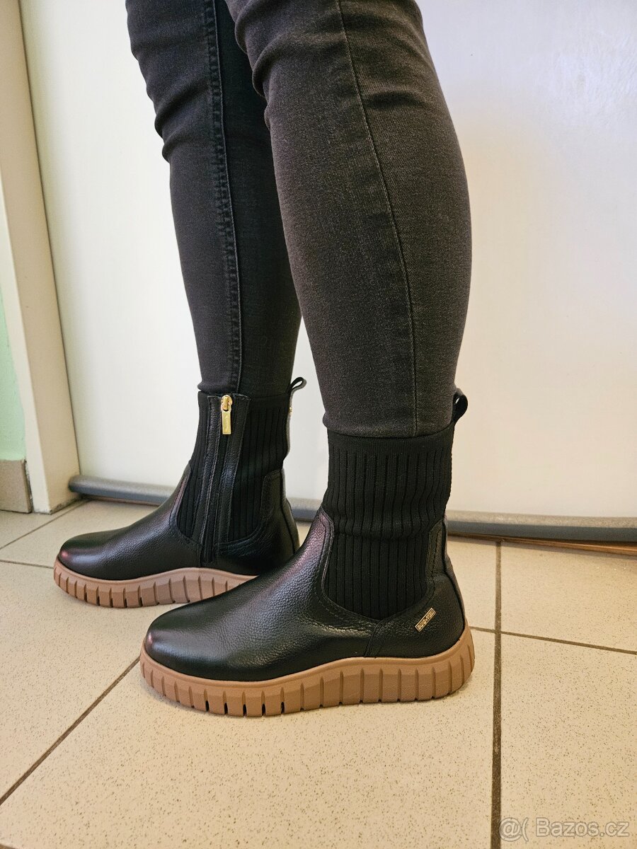 Tamaris vel. 38 černé, 1x použité - 8