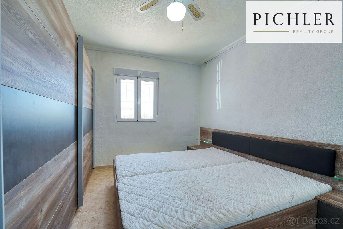 Prodej vily 242 m², pozemek 1650 m² - 8