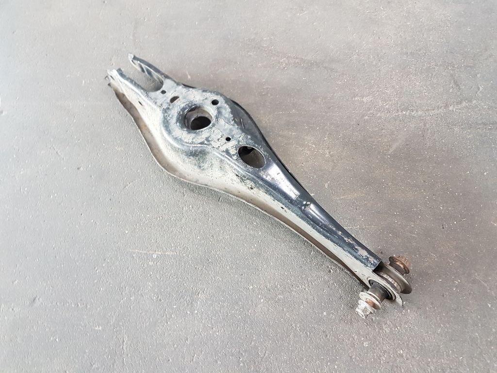 Zadní spod. rameno 5Q0505311D Škoda Octavia III,... - 8