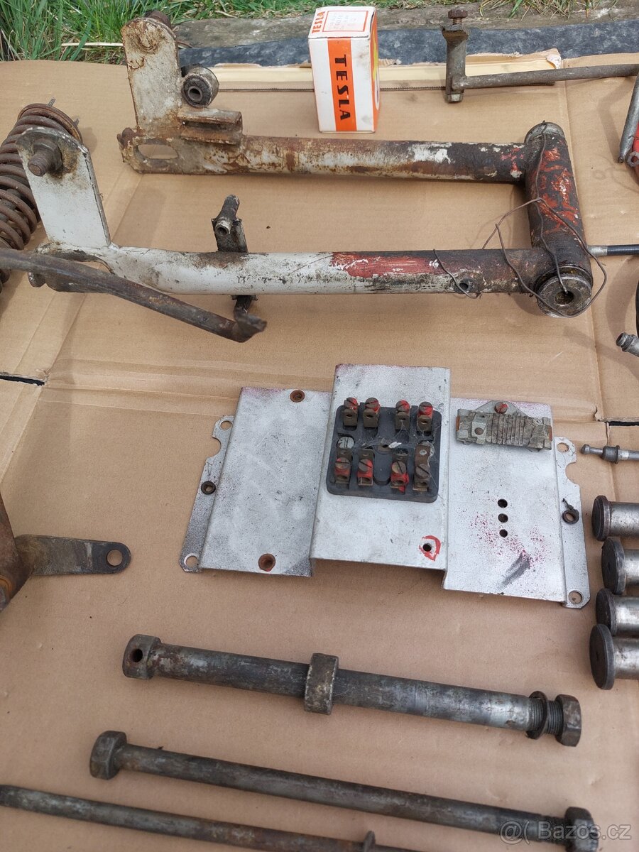 Díly skůtr Manet 100 - 8