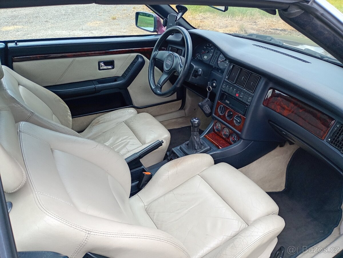 Audi Cabrio 2.0 benzin 85kW - 8