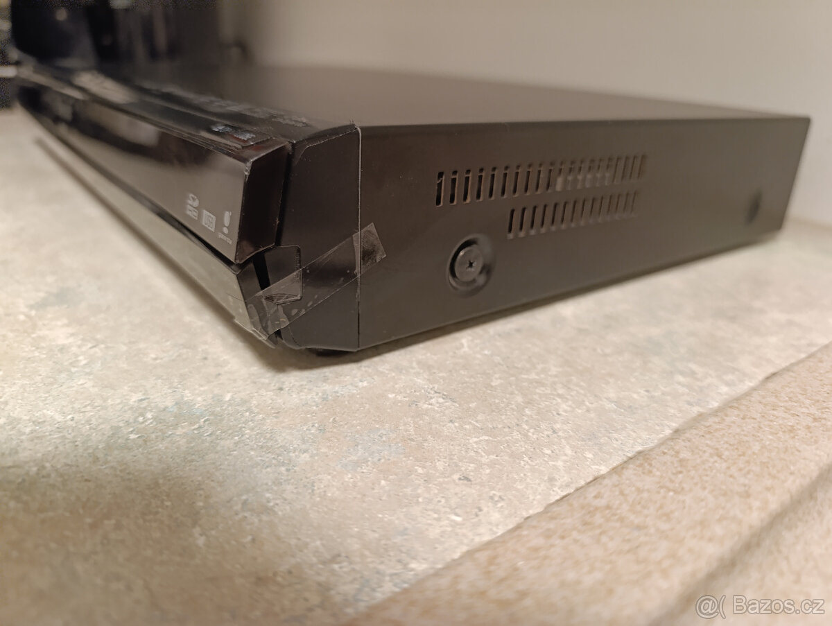 DVD rekordér PANASONIC DMR-EH63 - 250 GB HDD - HDMI- DV IN - 8