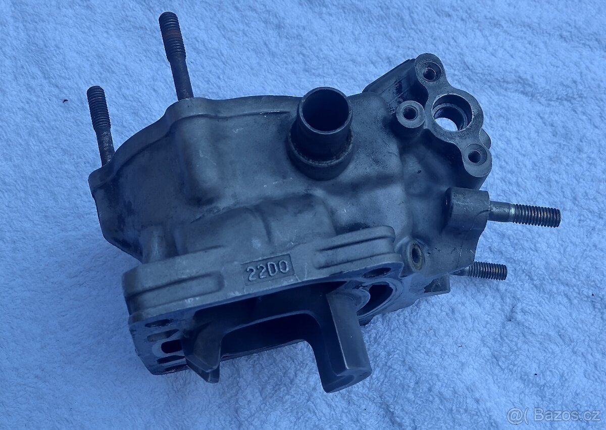 Válec Aprilia RS 250 Suzuki RGV 250 - určený na opravu - 8