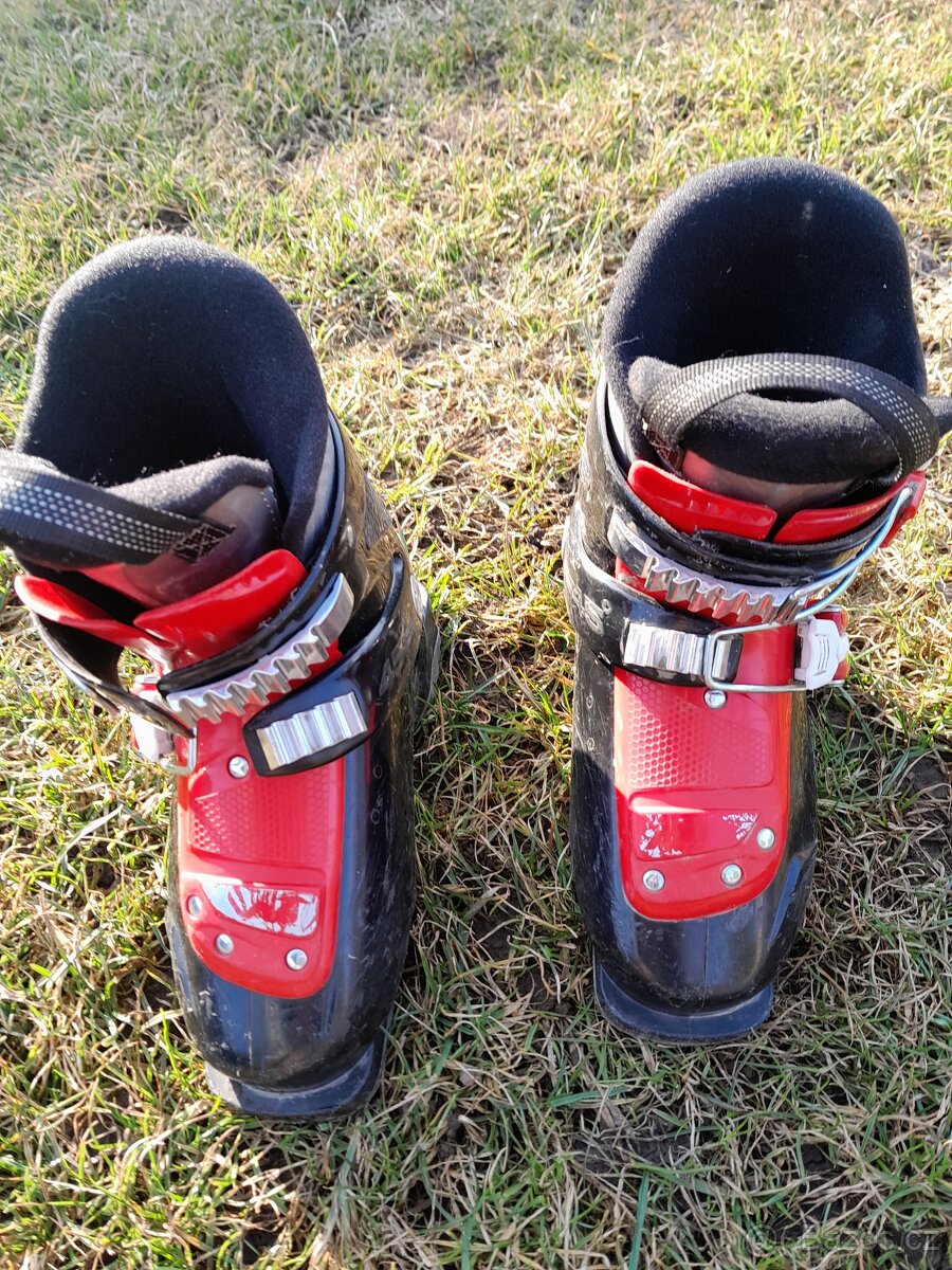 Prodám dětský set lyže Salomon 90 a boty - 8