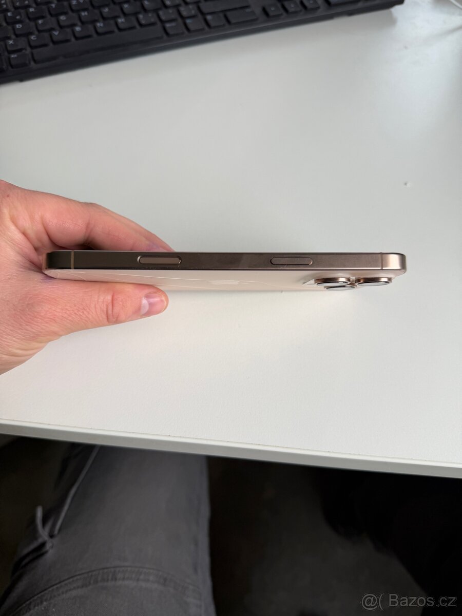 iPhone 16 Pro Max 256GB Desert , baterie 100% - 8