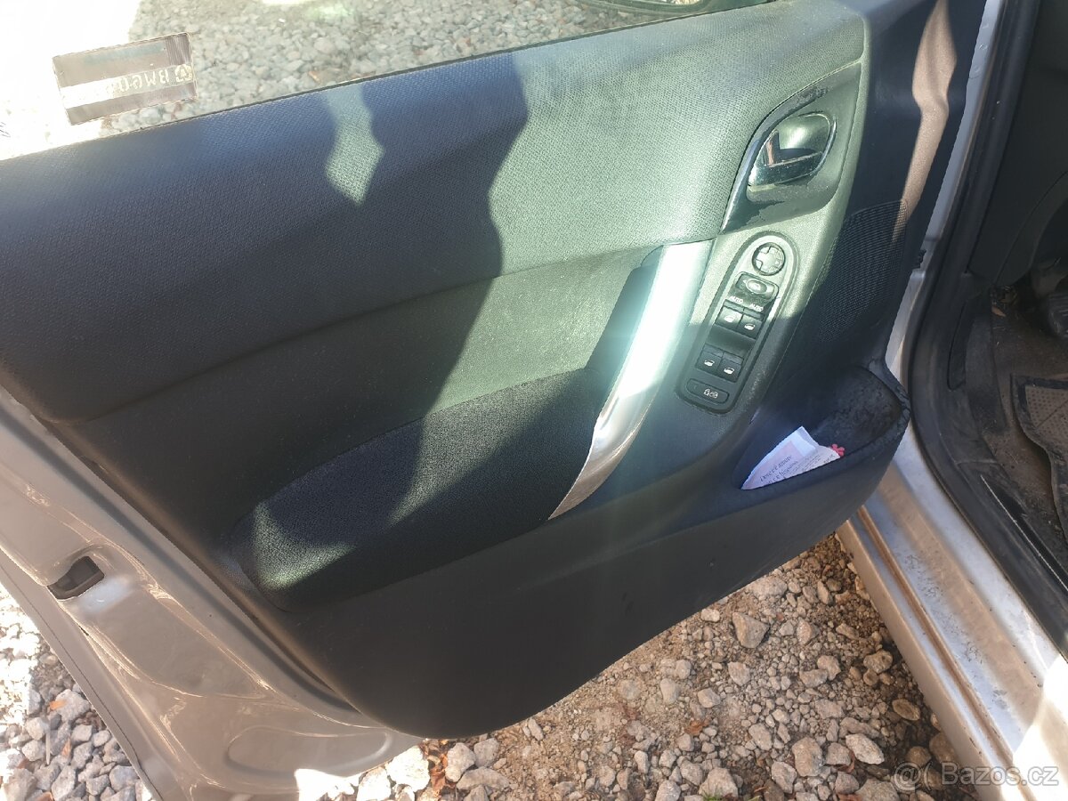 Citroen C3, 1.4i, 54kW, 2011 - Nahradni Dily - 8