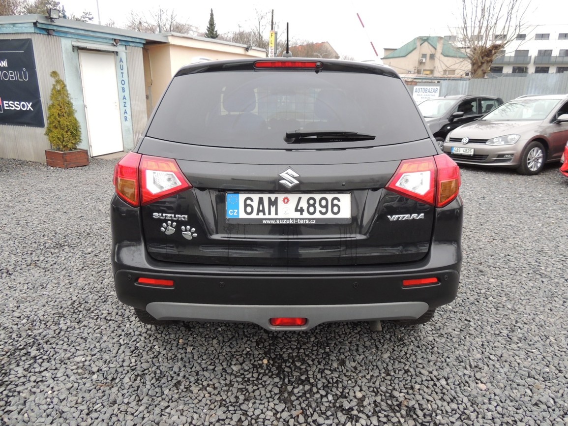 Suzuki Vitara 1.4iT,103kw,Elegance,2017,ČR,1.majitel - 8