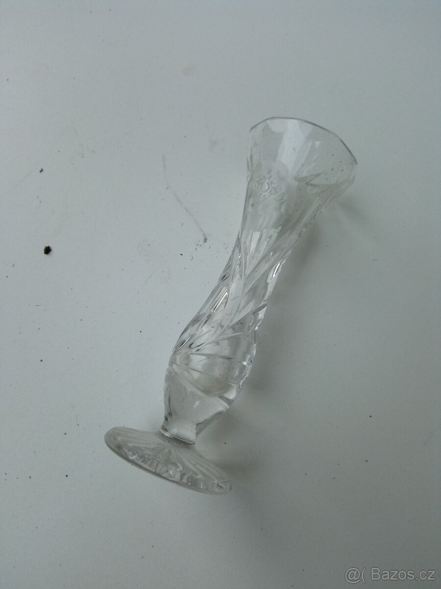 LEVNĚ - Různé broušené sklo - 8