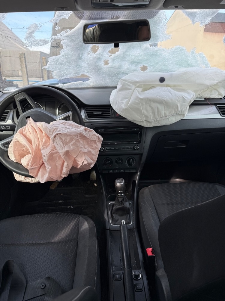 Prodám náhradní díly Škoda Rapid 1.0TSI 70KW - 8