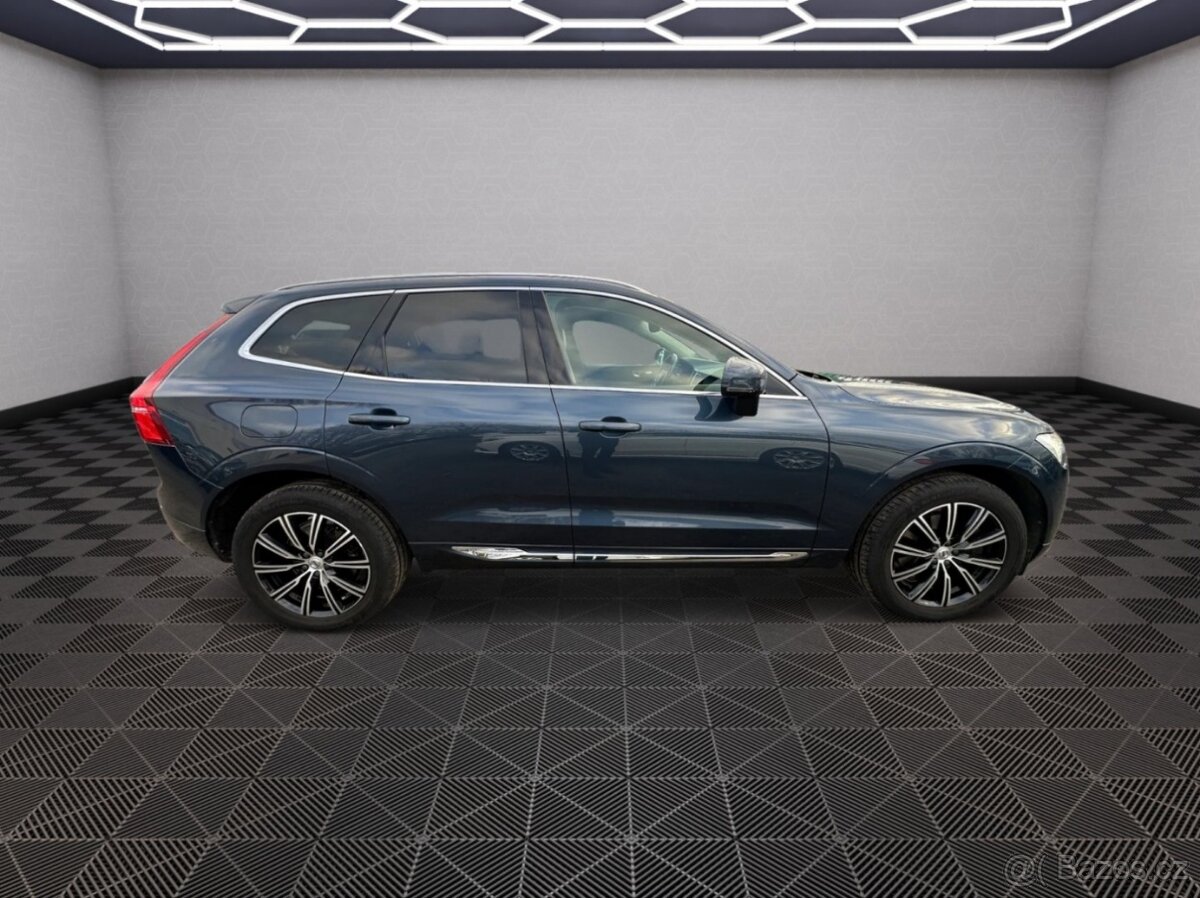 Prodáme Volvo XC60 D4 140Kw AWD - 8
