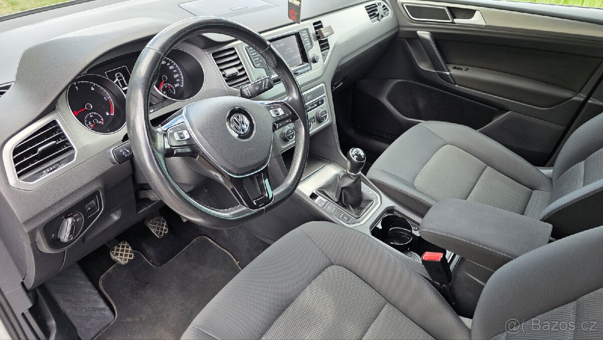 VW Golf Sportsvan - 8