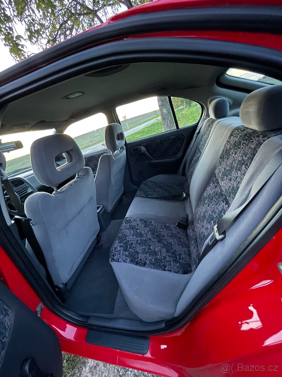 Nissan Primera 1.6 BEZ KOROZE - 8