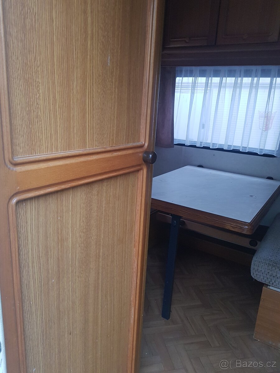 Karavan hobby de luxe - 8