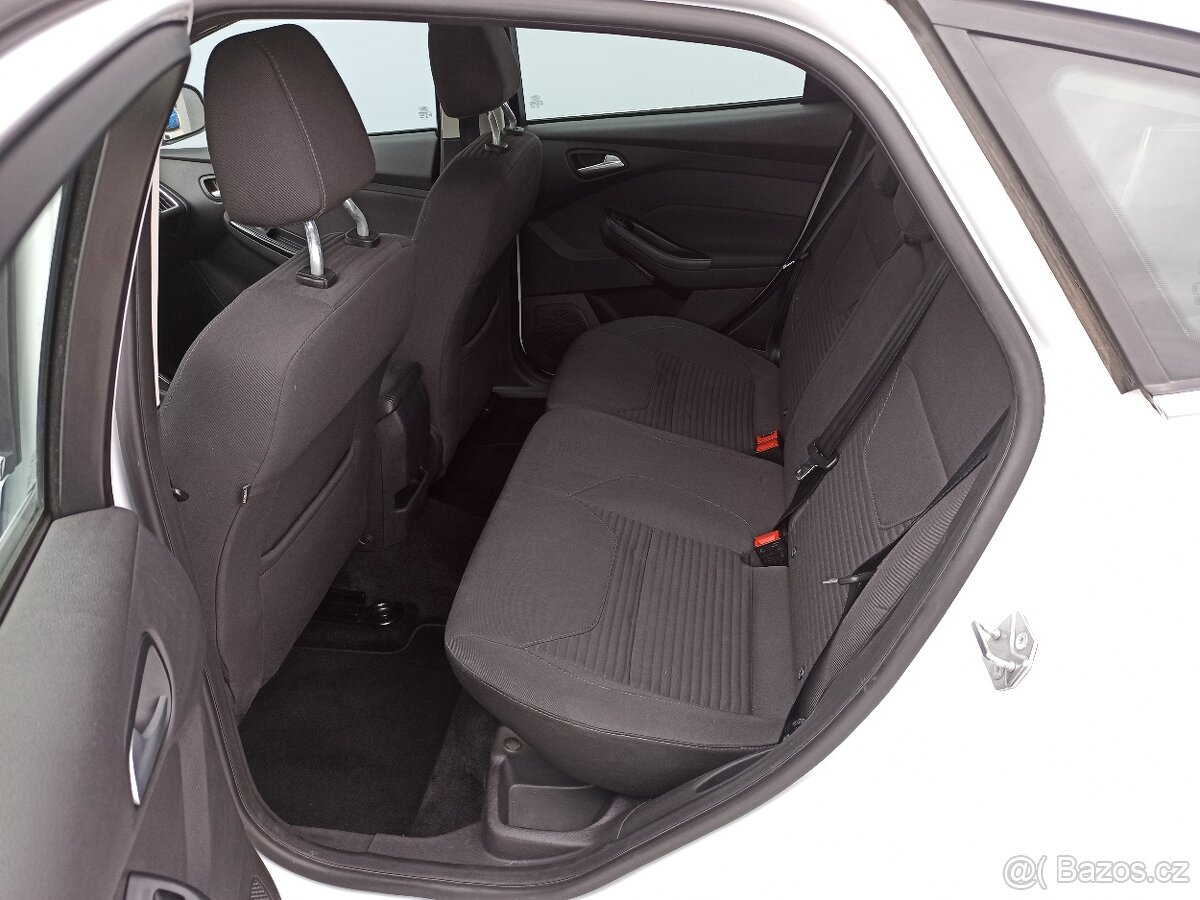 FORD FOCUS 1.5TDCi TITANIUM ČR - 8
