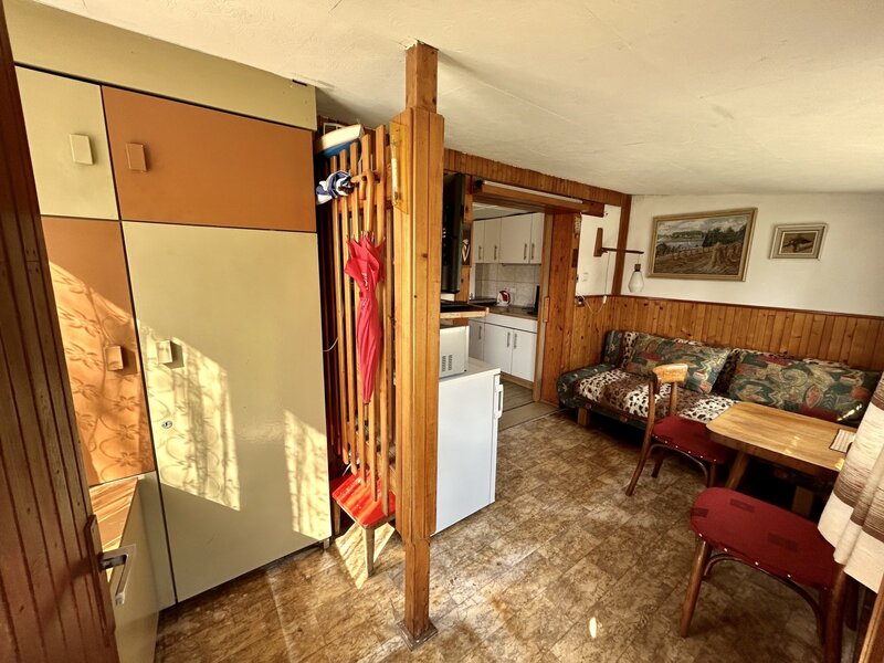 Výjimečná chata u přehrady – Seč, Železné hory - 8