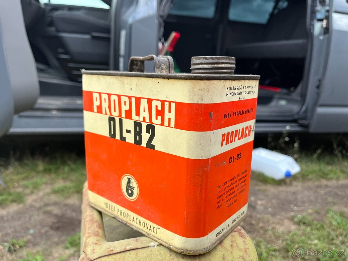 Plechovka od proplachovacího oleje - 8