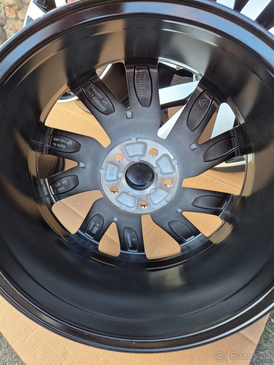 5x112 r18 Originál Vw Passat B8-Rline - 8