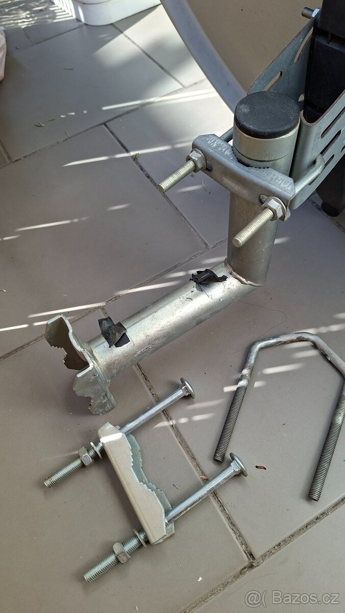 Satelitní přijímač Ferguson 7000 - 8