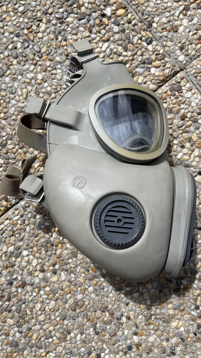Ochranné plynové masky ČSLA OM-10M a OM-10 + filtr - 8