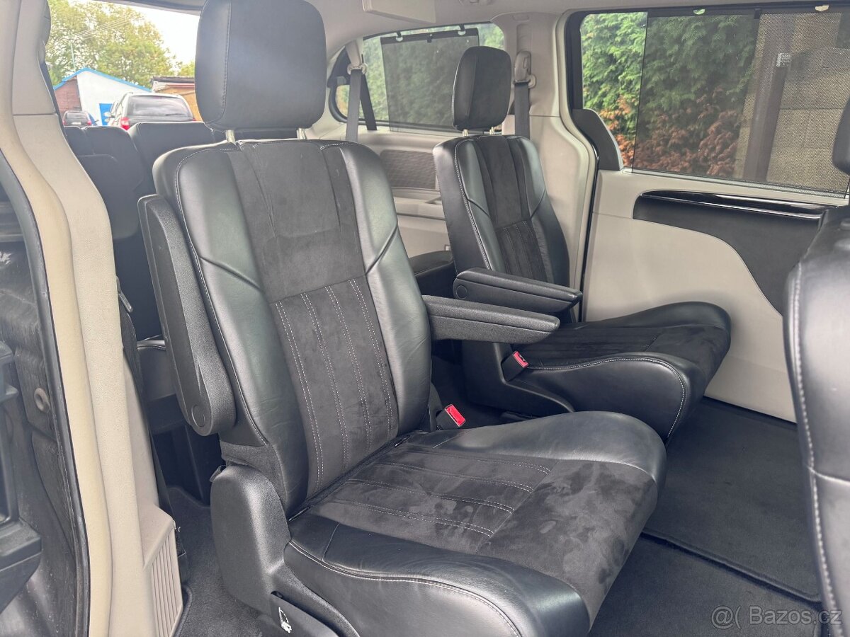 Lancia Voyager 3,6 Platinum LPG 2x DVD ČR 2013 TOP AUTO - 8