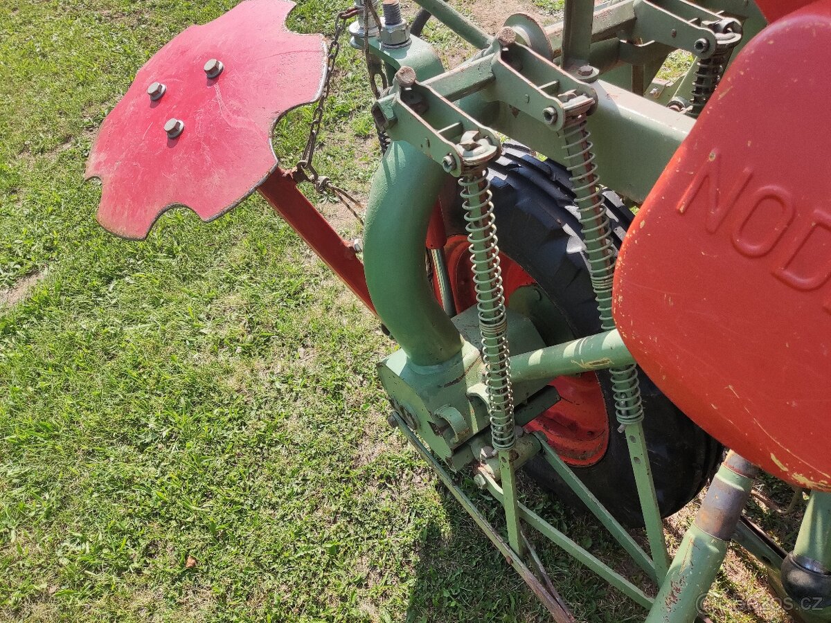 Secí Stroj - 8