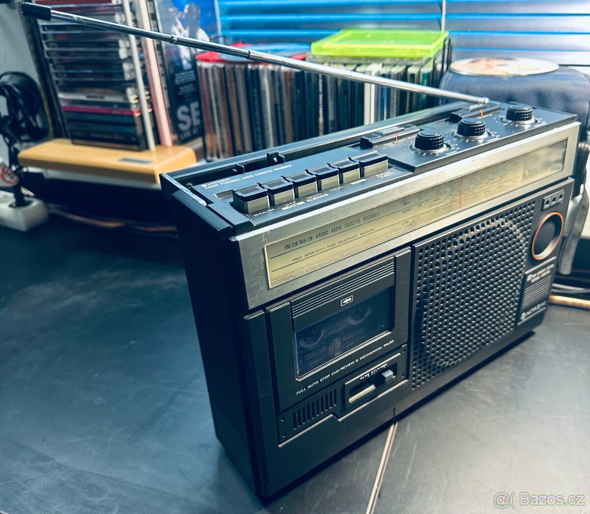 RADIO HITACHI TRK -5320E - 8