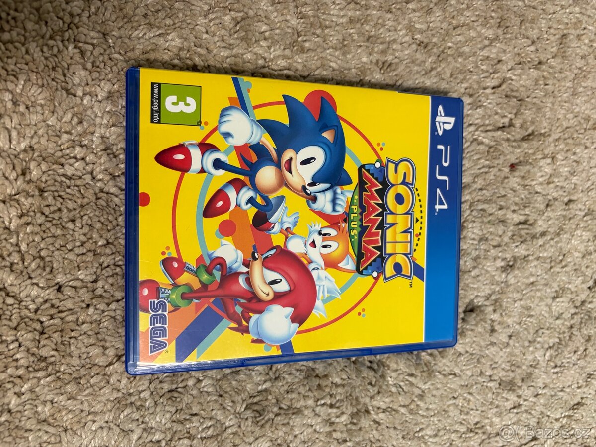 Playstation 4 + 7 her + 2 ovladače - 8