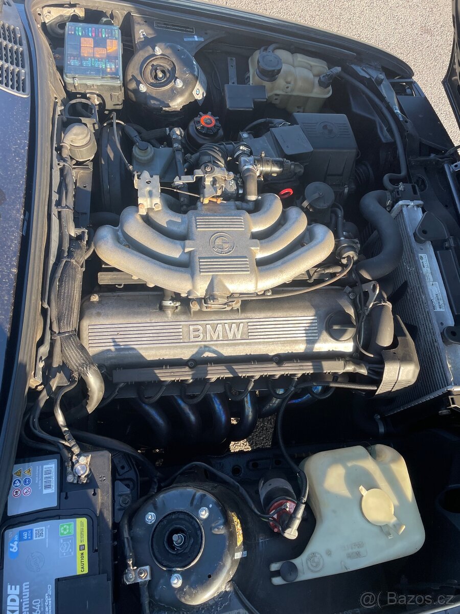 BMW E30 325i cabrio - 8