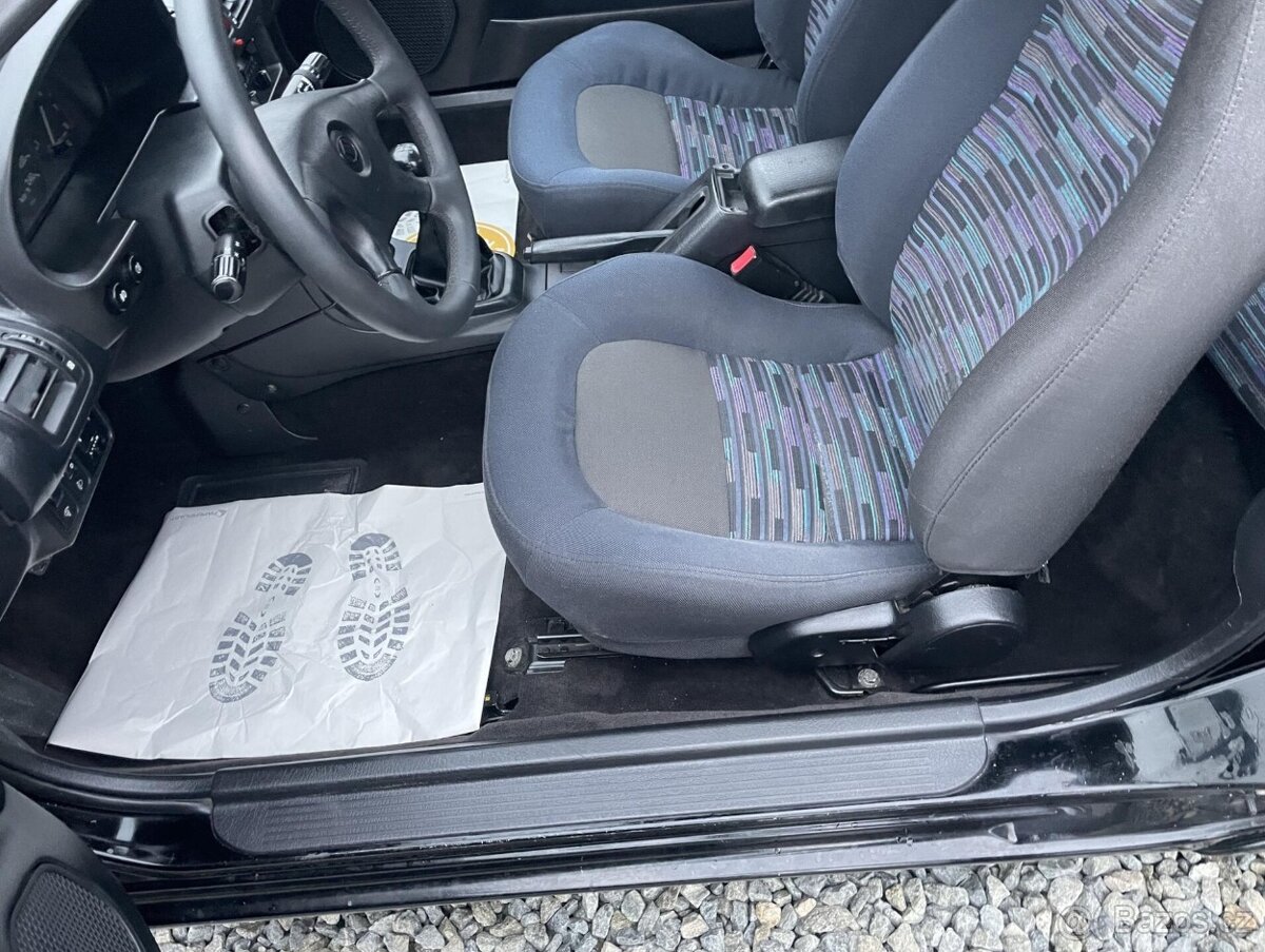 Mazda MX-3 1.8i V6 133PS 1992 YOUNGTIMER - 8