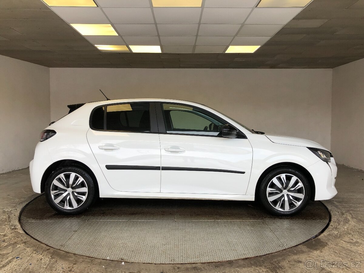 PEUGEOT 208 1.2 PureTech ALLURE - 8