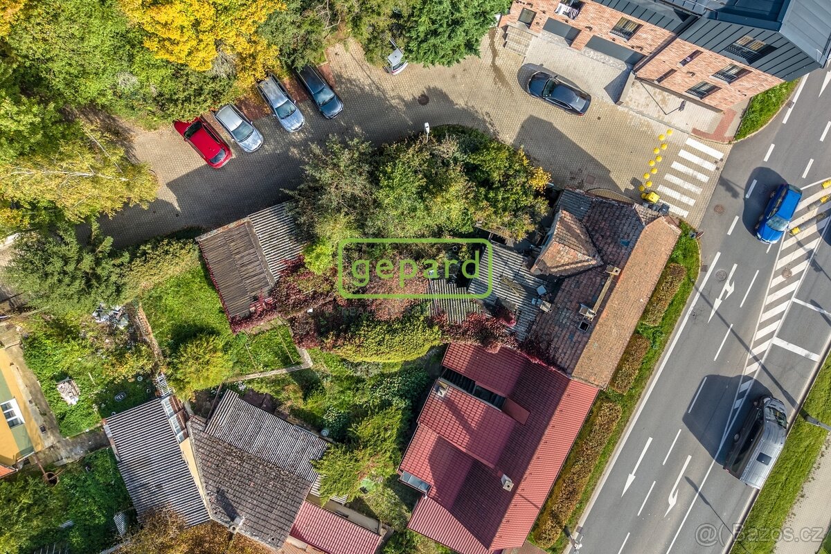 Prodej pozemku s RD, k rekonstrukci, investiční příležitost - 8