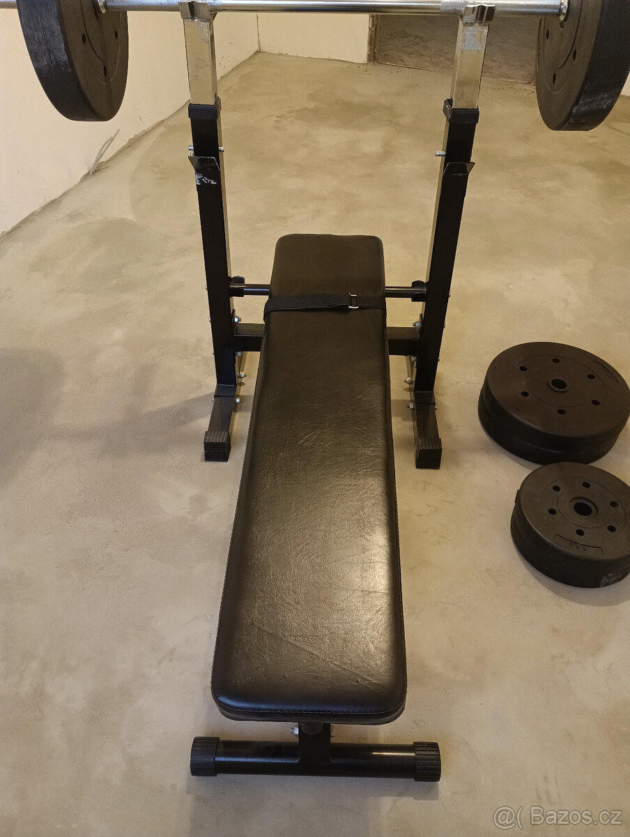 Lavice a dvourucni cinka na posilovani Bench press - 8