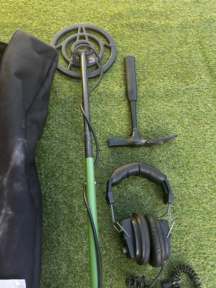 Detektor kovů Garrett GTI 2500 - 8