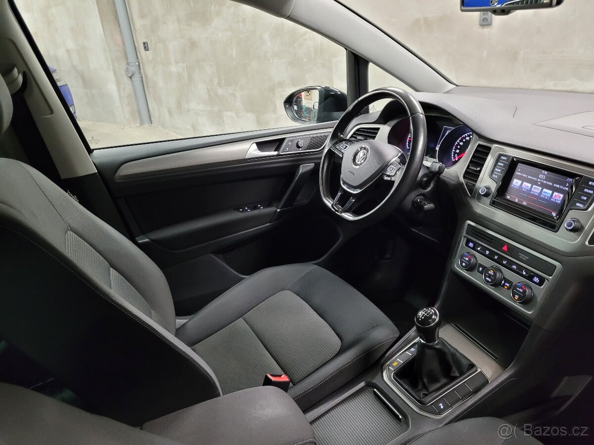 VW Golf 7 SportsVan 1.6 TDI, 81kW, DIGI KLIMA,WEBASTO, TAŽNÉ - 8