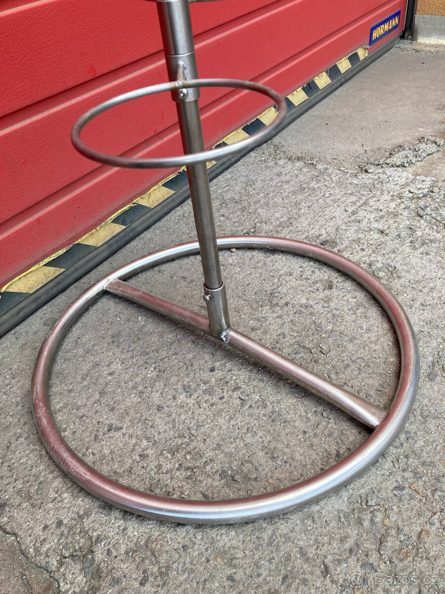 Stojan nerezový vertkální na květiny VIVA 1.500 kč - 8