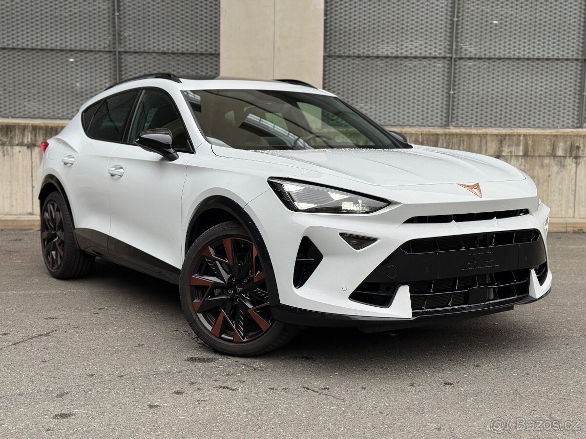Cupra Formentor VZ, 4x4, 245kw, tažné, TOP výbava - 8