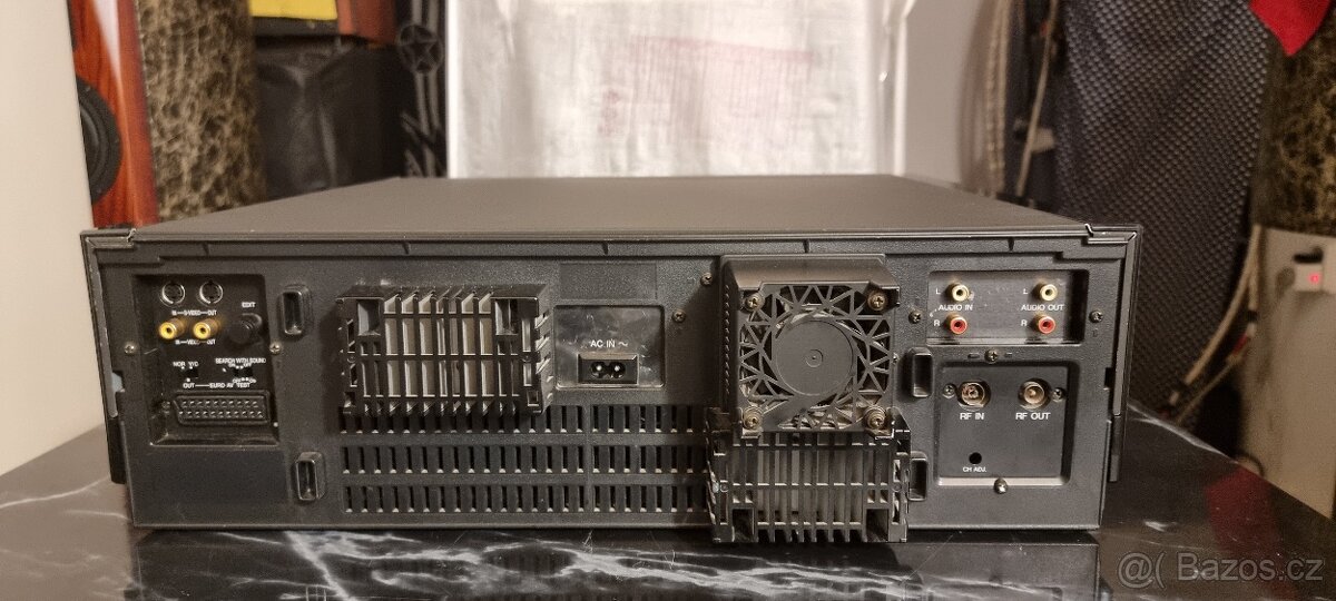 PANASONIC NV-V8000 - 8