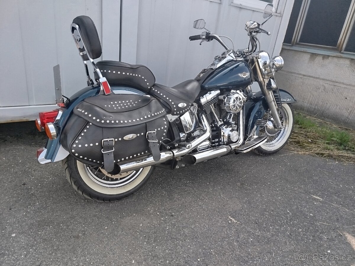 Harley Davidson heritage softail FLSTC - 8