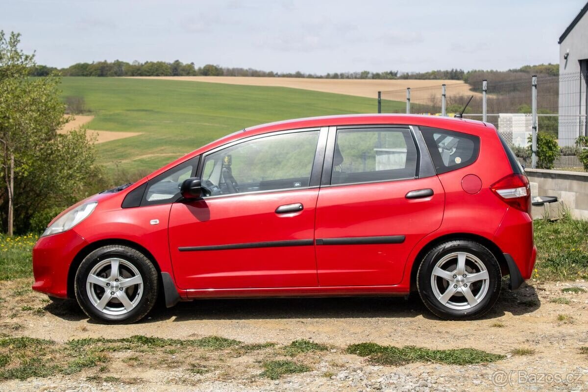 Honda Jazz 1.2 i-VTEC / 66kW / M5 / 2012 - 8