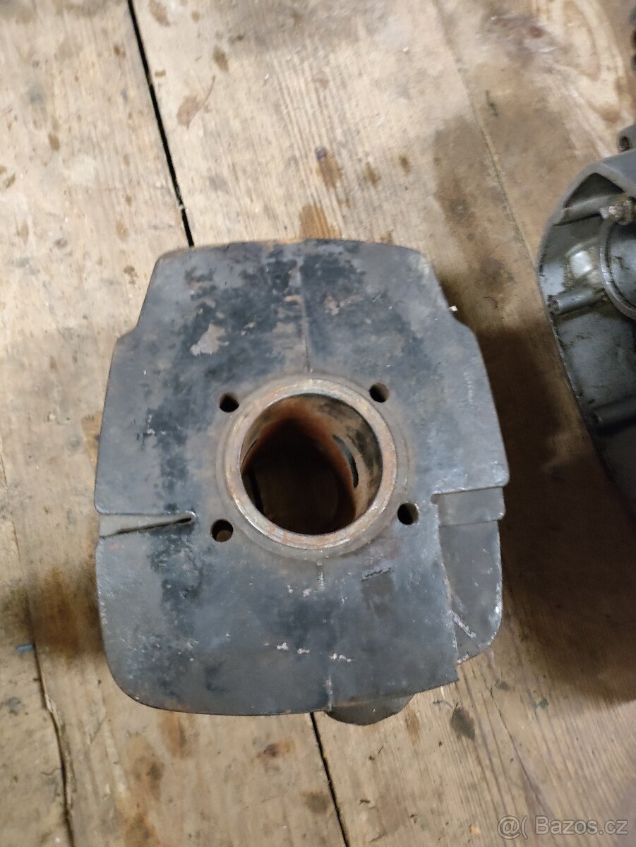 Prodám párové kartery na čezetu 175/477 + válec - 8