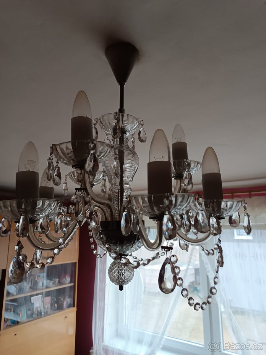 Křišťálový lustr 9 ramenný - 8