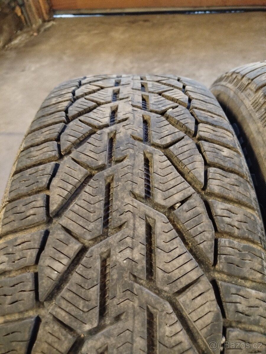 Zimní Pneu 265/65 r17 - 8