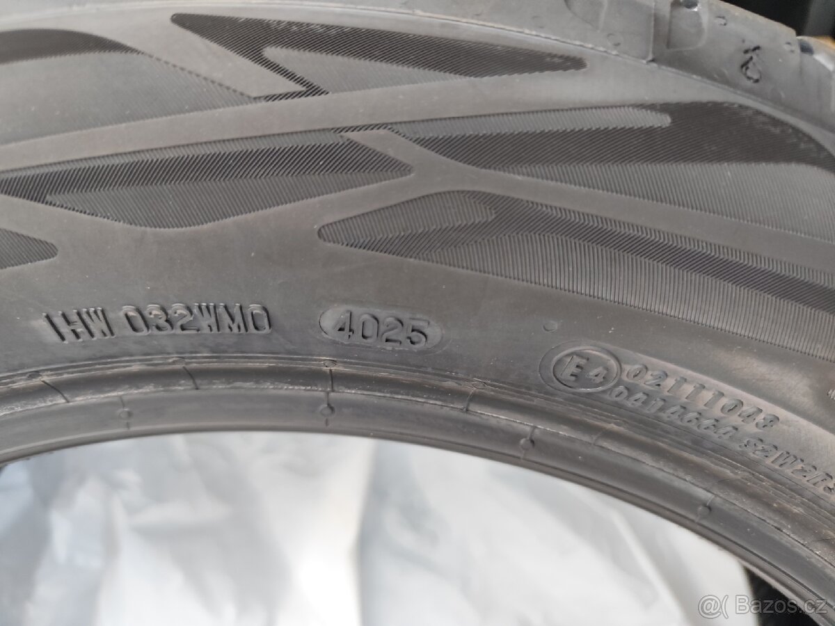 P : Continental letní 215/55 r18 - 8