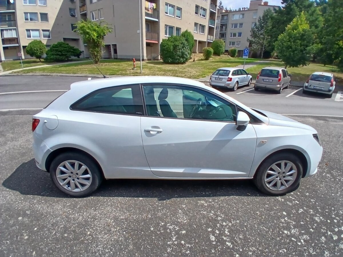 SEAT Ibiza třídveřová - 8