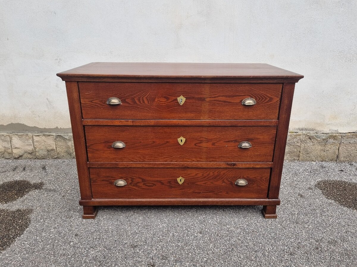 STARÁ DUBOVÁ KOMODA - 8