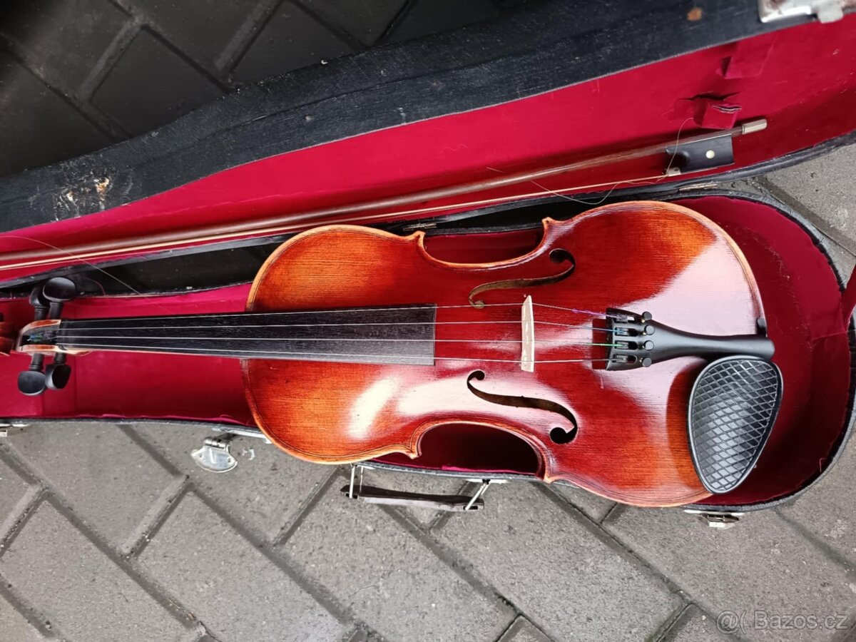 Staré housle - 8