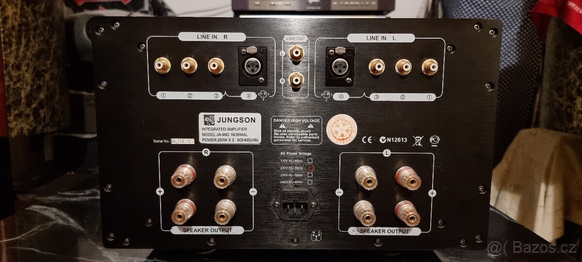 Jungson JA-99D NORMAL" 2 x 250W sínus" - 8